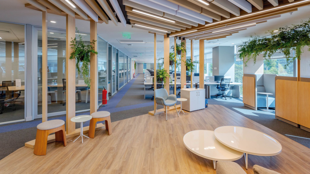 7 dicas para um ambiente corporativo moderno e confortável